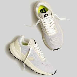 Veja Marlin Sneakers